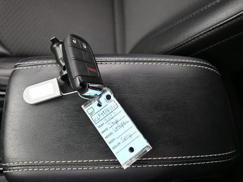 Used 2022 Jeep Compass Altitude image 18