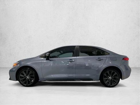 Used 2024 Toyota Corolla SE FWD image 6