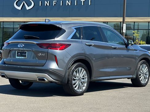 Certified 2025 INFINITI QX50 Luxe AWD/4WD image 4