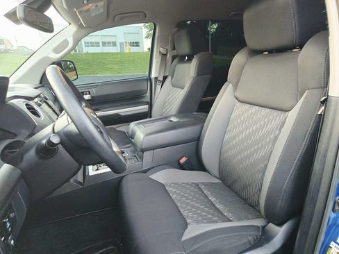 Used 2018 Toyota Tundra SR5 w/ TRD Sport Package AWD/4WD image 10