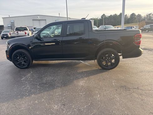New 2026 Ford Maverick Lariat w/ Black Appearance Package AWD/4WD image 4
