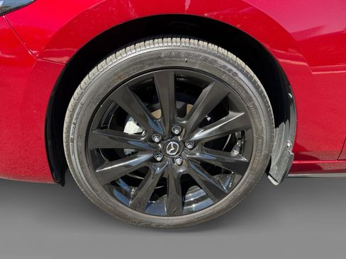 Certified 2025 MAZDA MAZDA3 s FWD image 9