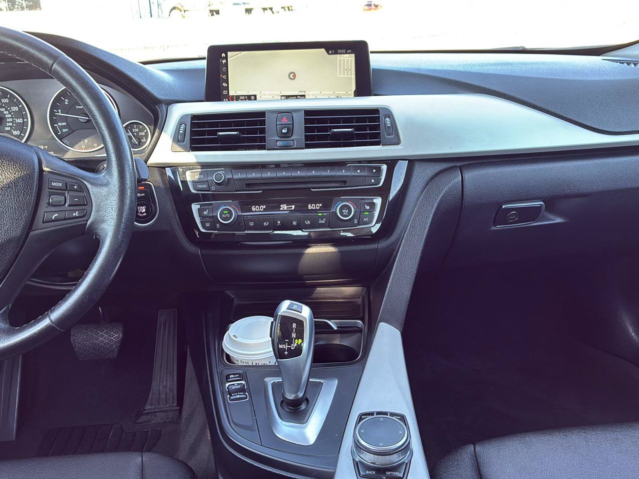 Used 2018 BMW 320i xDrive Sedan w/ Convenience Package AWD/4WD image 36