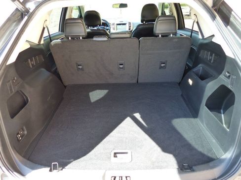 Used 2018 Ford Edge SEL w/ Equipment Group 201A FWD image 29
