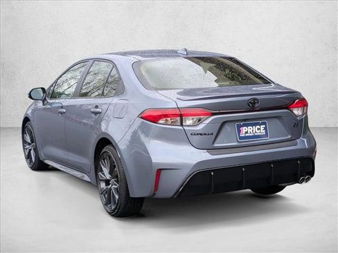 Used 2026 Toyota Corolla SE image 8