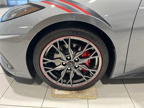 Used 2024 Chevrolet Corvette Stingray Premium Conv w/ 3LT image 8