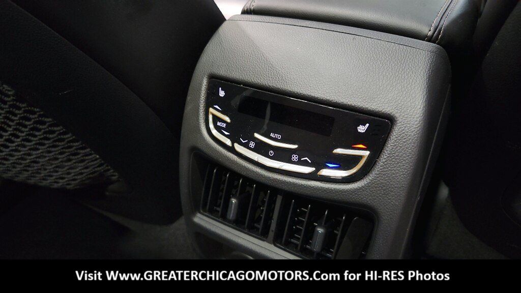 Used 2014 Cadillac SRX Premium AWD/4WD image 37
