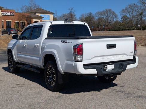 Used 2023 Toyota Tacoma TRD Sport image 12