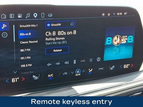Used 2025 Chevrolet Suburban Z71 AWD/4WD image 12