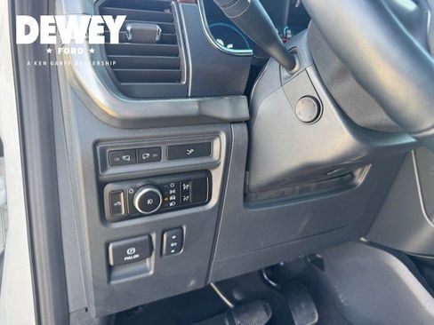 Used 2023 Ford F150 Lariat w/ Equipment Group 502A High image 14