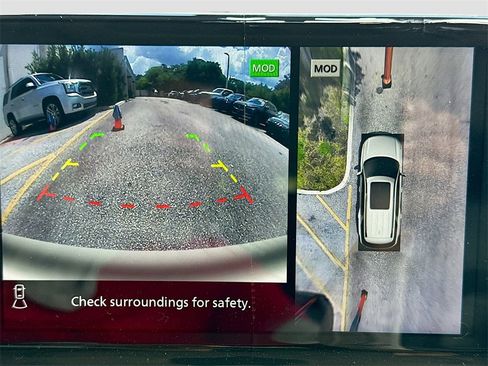 Used 2022 Nissan Pathfinder Platinum w/ Cargo Package image 15