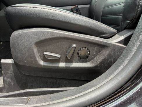Used 2024 Ford Edge SEL AWD/4WD image 19