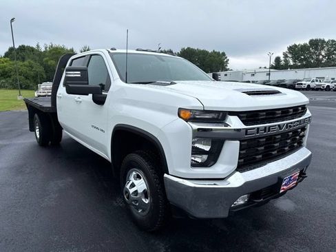 Used 2022 Chevrolet Silverado 3500 LT w/ Convenience Package AWD/4WD image 7