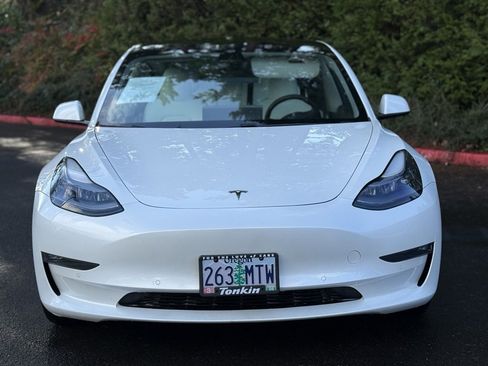 Used 2021 Tesla Model 3 Long Range image 3
