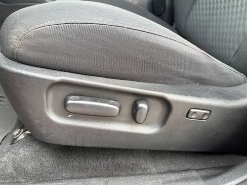Certified 2022 Toyota Tacoma SR5 w/ Technology Package RWD image 9