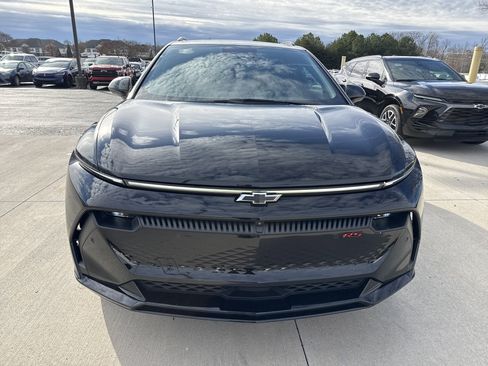 Certified 2024 Chevrolet Equinox EV RS image 3