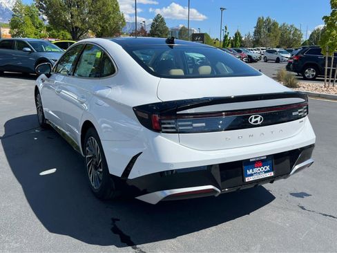 New 2026 Hyundai Sonata Limited FWD image 10