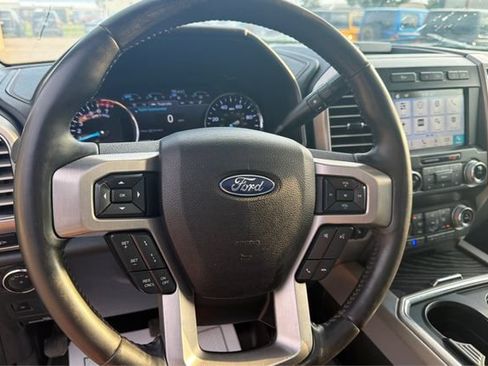 Used 2019 Ford F250 Platinum w/ Platinum Ultimate Package AWD/4WD image 15