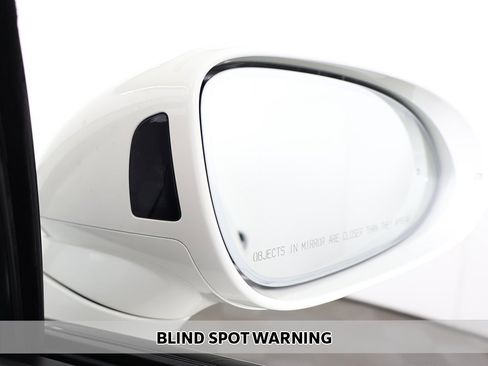 Used 2023 Bentley Continental GT Azure image 7