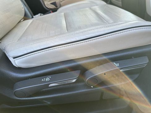 Used 2021 Cadillac Escalade ESV Sport w/ Driver Assist Tech Package image 41