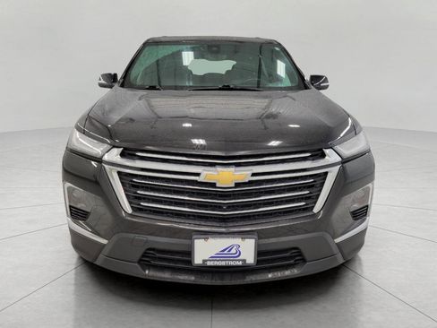 Used 2023 Chevrolet Traverse LT w/ Rear Camera Mirror Package image 13