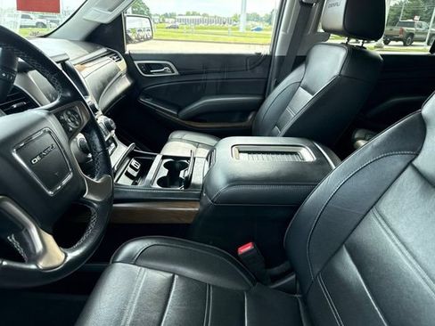 Used 2018 GMC Yukon XL Denali w/ Denali Ultimate Package AWD/4WD image 5