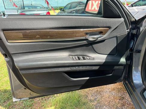 Used 2013 BMW 740i RWD image 30