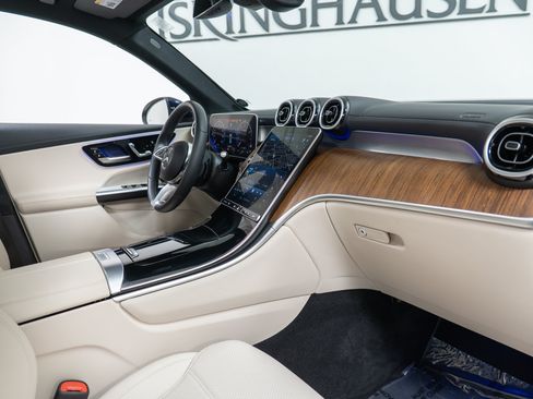 Certified 2024 Mercedes-Benz GLC 300 4MATIC image 21