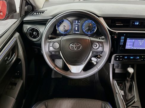 Used 2017 Toyota Corolla SE image 17