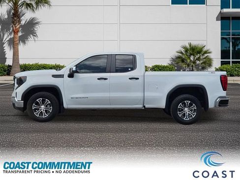Used 2022 GMC Sierra 1500 Pro w/ Pro Value Package AWD/4WD image 9