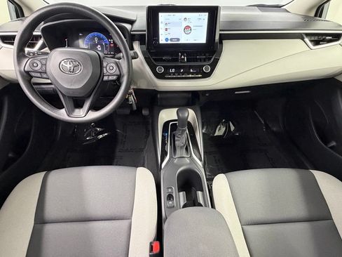 Used 2026 Toyota Corolla LE FWD image 35