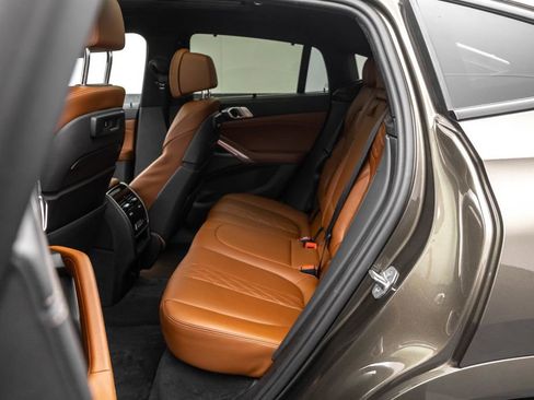 Used 2023 BMW X6 xDrive40i w/ Executive Package image 26