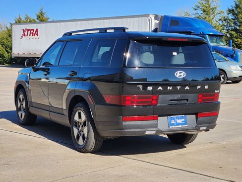 New 2026 Hyundai Santa Fe SEL image 3