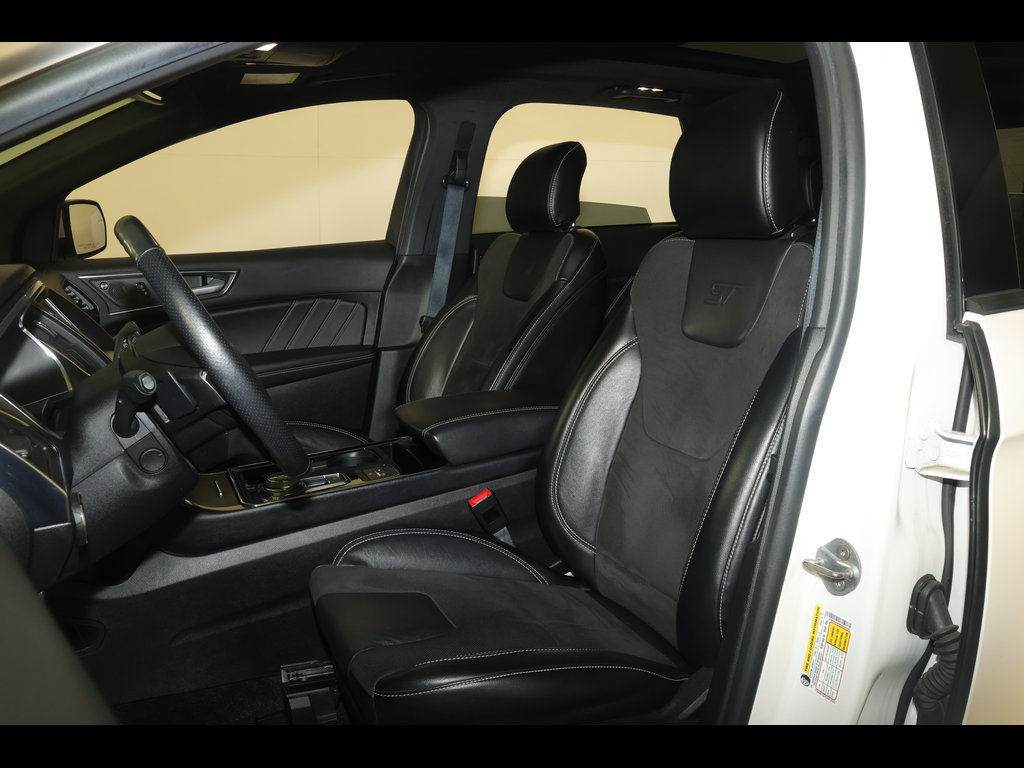 Used 2019 Ford Edge ST w/ Equipment Group 401A AWD/4WD image 28