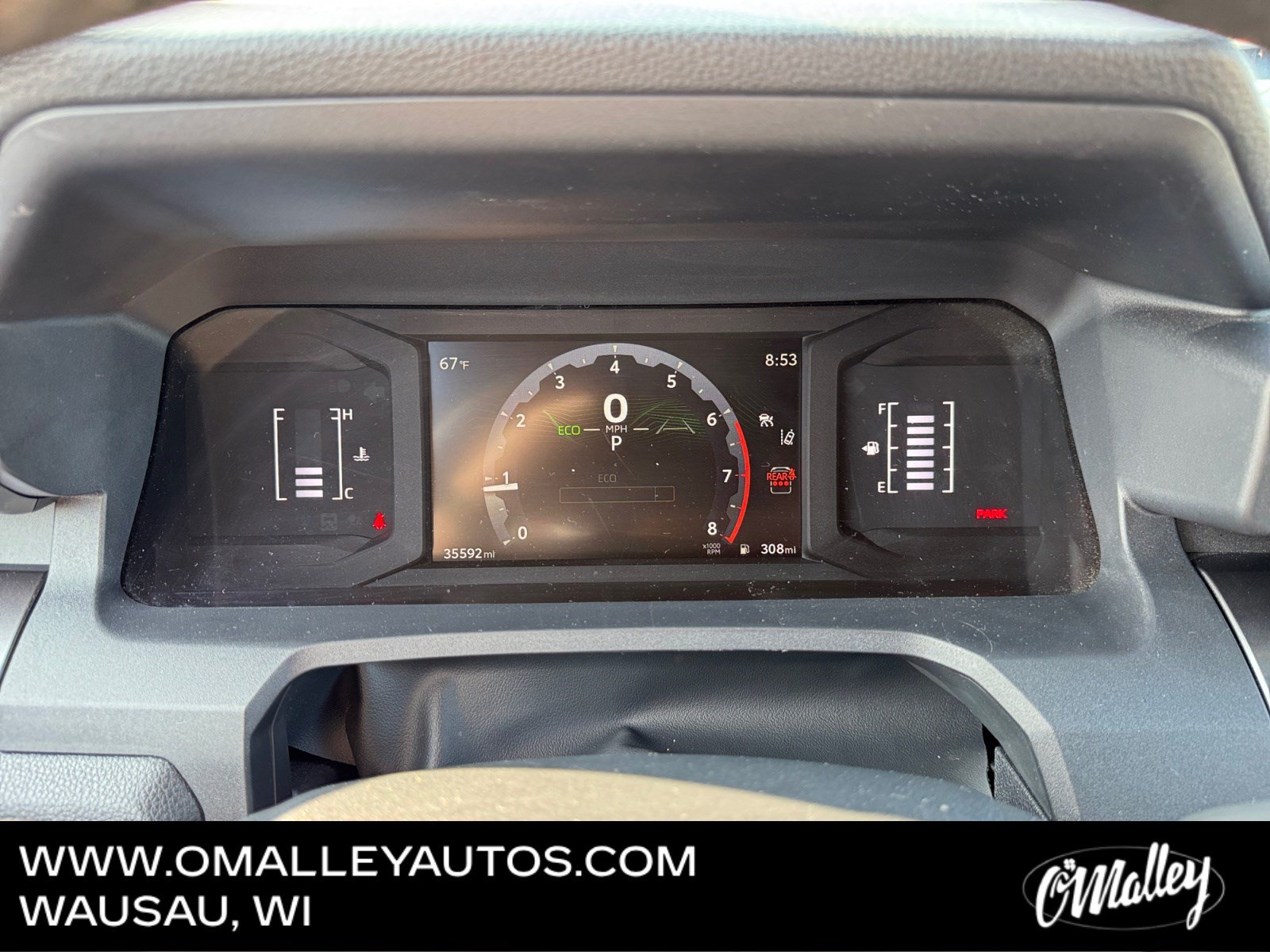 Used 2025 Toyota 4Runner SR5 AWD/4WD image 15