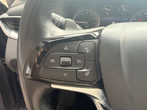 Used 2023 Buick Enclave Essence FWD image 20
