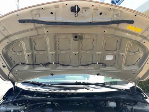 Used 2011 Toyota Corolla LE FWD image 25
