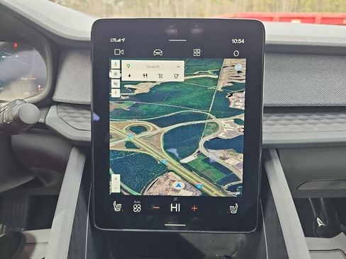 Used 2022 Polestar Polestar 2 w/ Pilot Package image 27