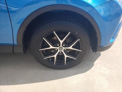 Used 2016 Toyota RAV4 SE AWD/4WD image 28