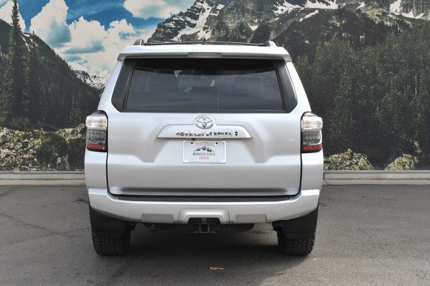 Certified 2024 Toyota 4Runner SR5 AWD/4WD image 10