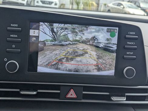 New 2026 Hyundai Elantra SE FWD image 19