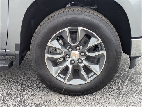 New 2026 Chevrolet Silverado 1500 LT w/ Safety Package RWD image 12