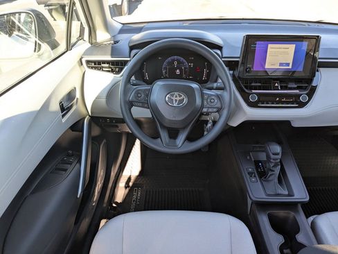 New 2026 Toyota Corolla Cross L image 13