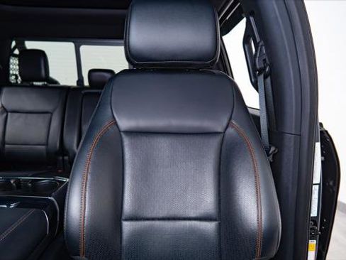 Used 2025 Ford F150 Lariat w/ Equipment Group 501A Mid image 34