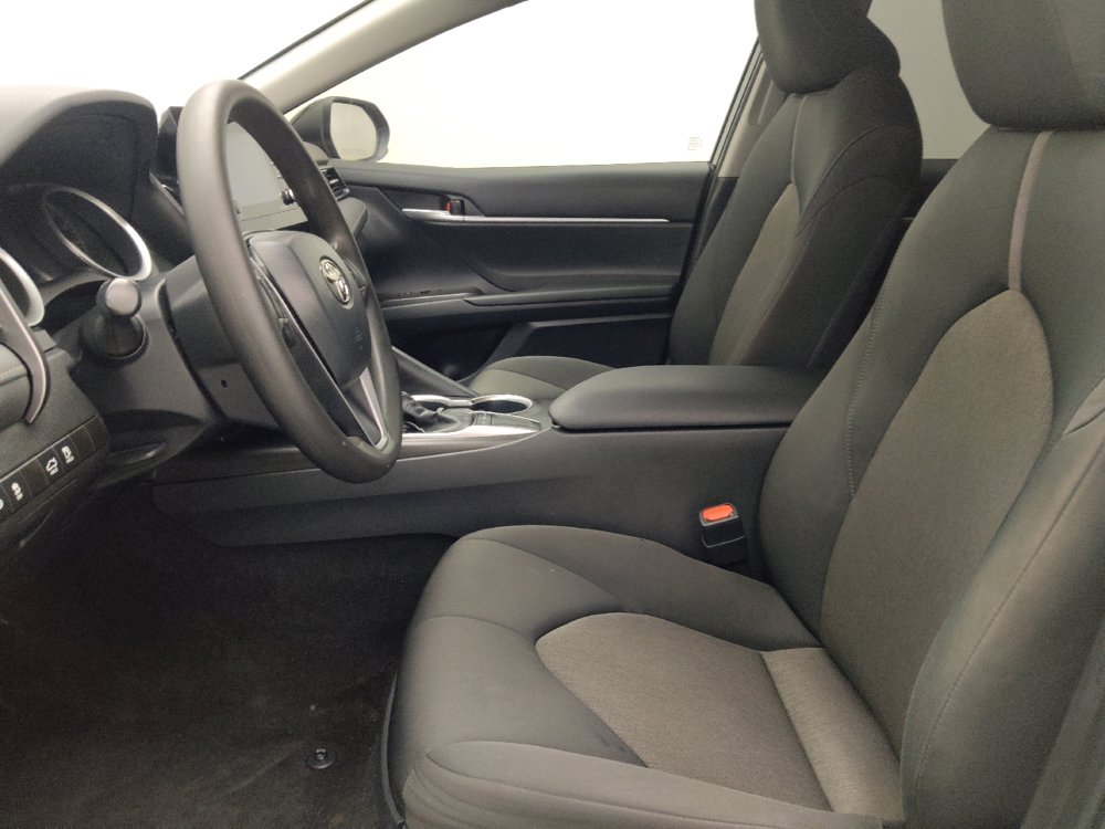Used 2023 Toyota Camry LE FWD image 17