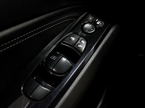 Used 2021 Nissan Altima 2.5 SV FWD image 23