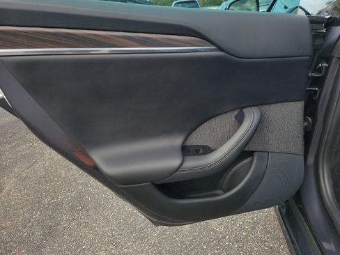 Used 2021 Tesla Model S Long Range image 10
