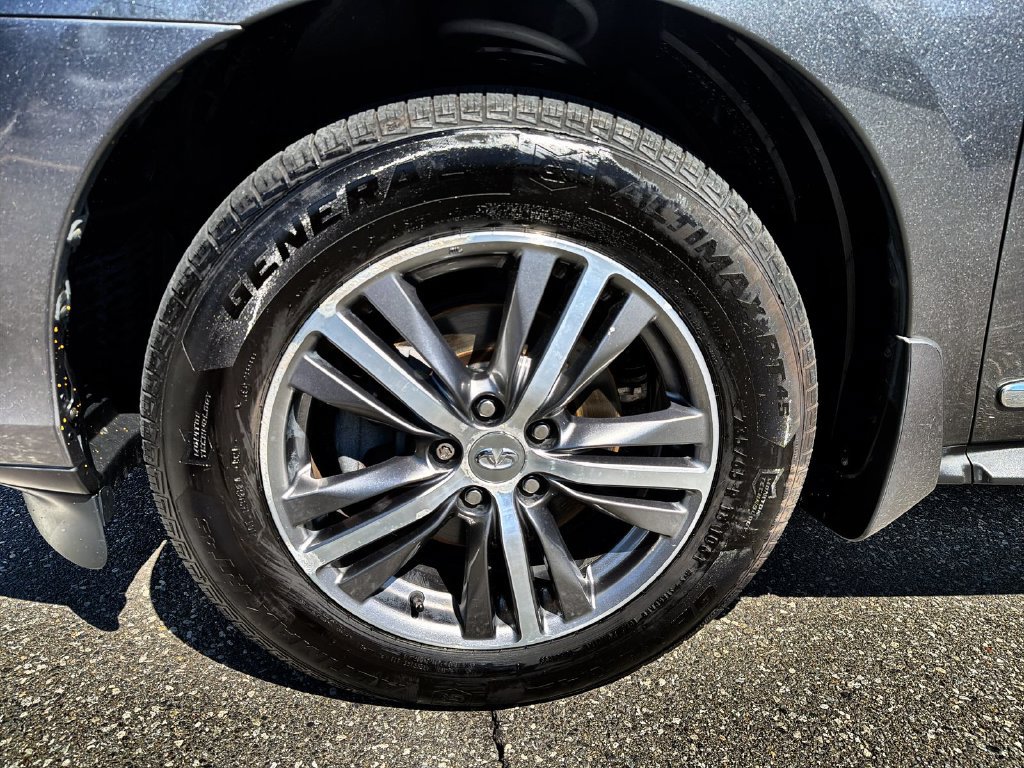 Used 2019 INFINITI QX60 Luxe w/ Essential Package AWD/4WD image 16