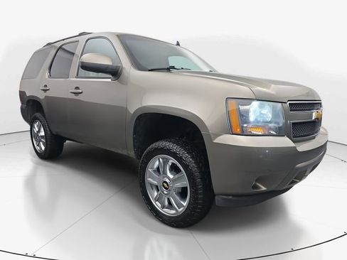 Used 2012 Chevrolet Tahoe LT image 3