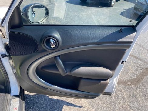 Used 2011 MINI Cooper Countryman S image 18